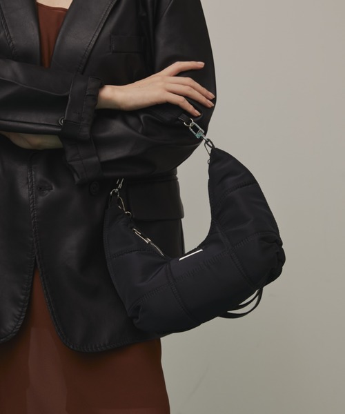Solace（ソレイス）の「3wayナイロンキルティングハンドバッグ（ハンドバッグ・レディース・ブラック・FREE）」の17枚目の写真