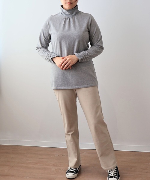 MB mint breeze(エムビーミントブリーズ)の「【L~6L 大きいサイズ】【吸湿・発熱】天竺タートルネックTシャツ(Tシャツ/カットソー・レディース・ネイビー/グレー/ブルー/ブラック/クリーム・L/LL/3L/4L/5L/6L)」の9枚目の写真