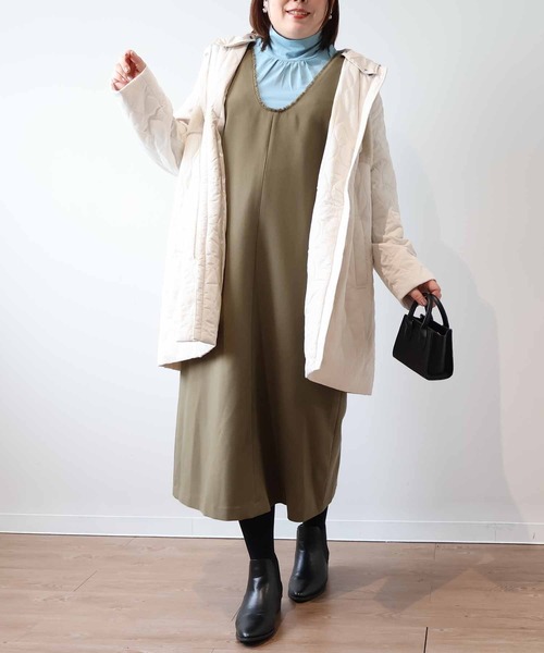 MB mint breeze(エムビーミントブリーズ)の「【L~6L 大きいサイズ】【吸湿・発熱】天竺タートルネックTシャツ(Tシャツ/カットソー・レディース・ネイビー/グレー/ブルー/ブラック/クリーム・L/LL/3L/4L/5L/6L)」の21枚目の写真