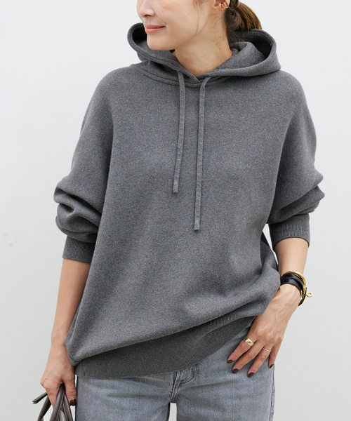 Deuxieme Classe（ドゥーズィエムクラス）の「smooth TOP HOODY プルオーバー（ニット/セーター・レディース・チャコールグレー・FREE）」の2枚目の写真