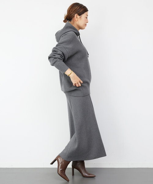 Deuxieme Classe（ドゥーズィエムクラス）の「smooth TOP HOODY プルオーバー（ニット/セーター・レディース・チャコールグレー・FREE）」の11枚目の写真