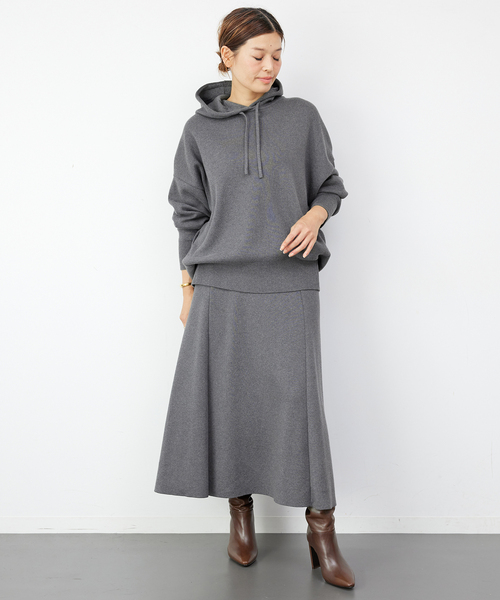 Deuxieme Classe（ドゥーズィエムクラス）の「smooth TOP HOODY プルオーバー（ニット/セーター・レディース・チャコールグレー・FREE）」の12枚目の写真