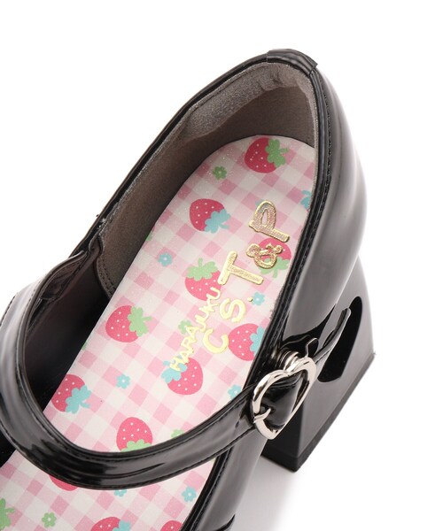 cs T&P（シーエスティーアンドピー）の「大人気インフルエンサー 桜井ひかるちゃんコラボ 厚底ストラップ付ハートくり抜きヒールパンプス（パンプス・レディース・ワイン系3/アイボリー系1/グレー系1/ブラック系1・S/M/L/LL）」の9枚目の写真