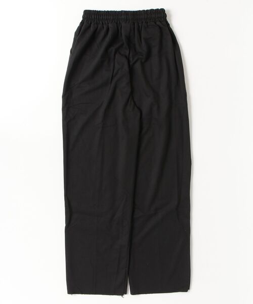 Bloom Closet（ブルームクローゼット）の「ニーカットアウトワイドレッグスウェットパンツ（スウェットパンツ・レディース・グレー/ブラック・MEDIUM/LARGE）」の12枚目の写真
