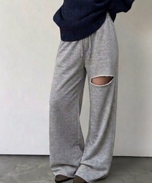 ニーカットアウトワイドレッグスウェットパンツ