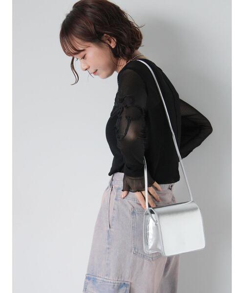 ehka sopo（エヘカソポ）の「花テープカットソー（Tシャツ/カットソー・レディース・ダークオレンジ/ブラック/グレー/キナリ・F）」の22枚目の写真