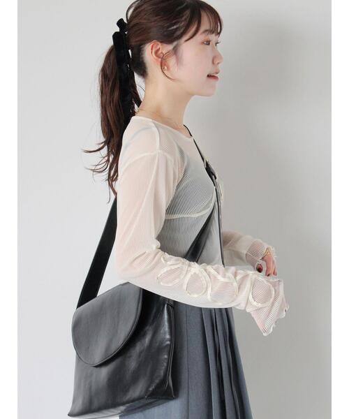 ehka sopo（エヘカソポ）の「花テープカットソー（Tシャツ/カットソー・レディース・ダークオレンジ/ブラック/グレー/キナリ・F）」の6枚目の写真