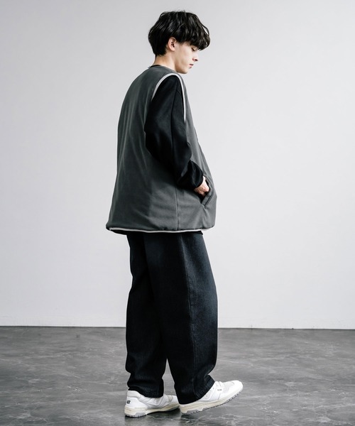 Rocky Monroe(ロッキーモンロー)の「ひょうたんキルト×フリース 2WAYリバーシブル中綿入り前開きベスト(ダウンベスト・メンズ・チャコール/グレー/ブラック/カーキ・M/L/XL)」の18枚目の写真
