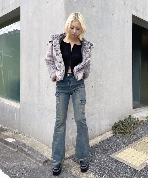 ENVYM（アンビー）の「ストレッチカーゴフレアデニム（デニムパンツ・レディース・ブルー・SMALL/MEDIUM）」の10枚目の写真
