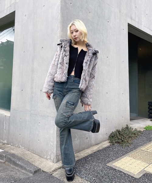 ENVYM（アンビー）の「ストレッチカーゴフレアデニム（デニムパンツ・レディース・ブルー・SMALL/MEDIUM）」の14枚目の写真