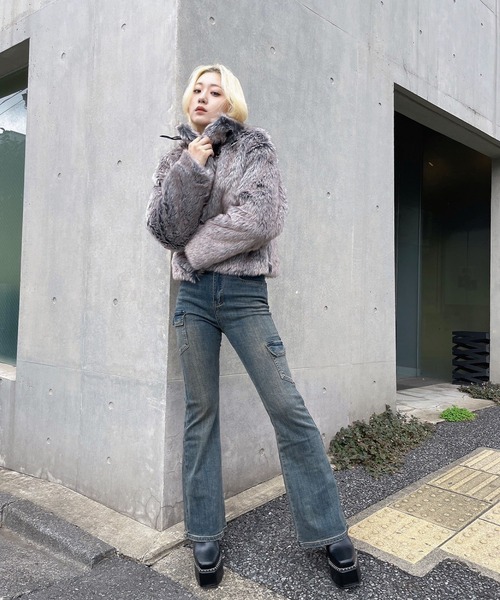 ENVYM（アンビー）の「ストレッチカーゴフレアデニム（デニムパンツ・レディース・ブルー・SMALL/MEDIUM）」の16枚目の写真