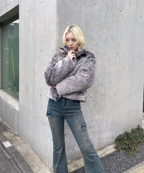 ENVYM（アンビー）の「ストレッチカーゴフレアデニム（デニムパンツ・レディース・ブルー・SMALL/MEDIUM）」の17枚目の写真