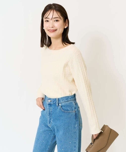 a.v.v(アーヴェヴェ)の「ケーブル編ニットプルオーバー(ニット/セーター・レディース・アイボリー/ブラック/グレー・34/36/38/42/40)」の7枚目の写真