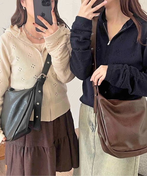 apres jour clair（アプレジュールクレア）の「【apres jour clair×ARIAZ】ベルトショルダーバッグ（ショルダーバッグ・レディース・ブラック/ダークブラウン・FREE）」の5枚目の写真