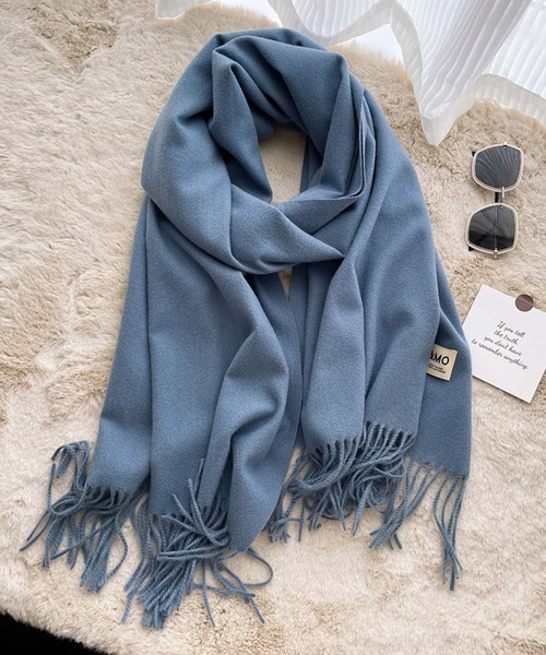 Girly Doll（ガーリードール）の「フリンジ大判マフラー ストール（マフラー・レディース・ブラウン/グレー/グリーン/ブルー・F）」の4枚目の写真