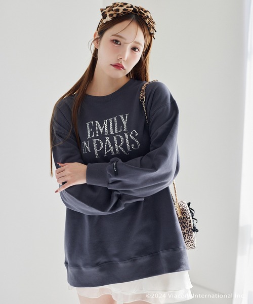 one after another NICE CLAUP(ワンアフターアナザーナイスクラップ)の「【 EMILY IN PARIS × one after another NICECLAUP 】ロゴスウェット(スウェット・レディース・オフホワイト/オートミール/ネイビー/ホワイト系その他・FREE)」の18枚目の写真