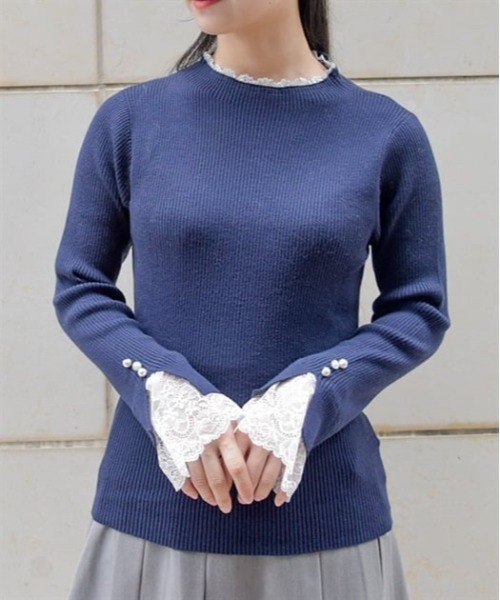 axes femme（アクシーズファム）の「連ボタン袖レースニットプルオーバー（ニット/セーター・レディース・グレー/ホワイト/ピンク/ネイビー・FREE）」の5枚目の写真