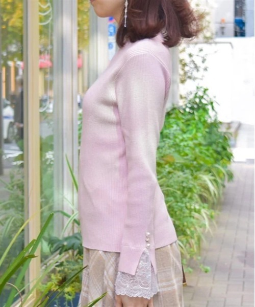 axes femme（アクシーズファム）の「連ボタン袖レースニットプルオーバー（ニット/セーター・レディース・グレー/ホワイト/ピンク/ネイビー・FREE）」の6枚目の写真