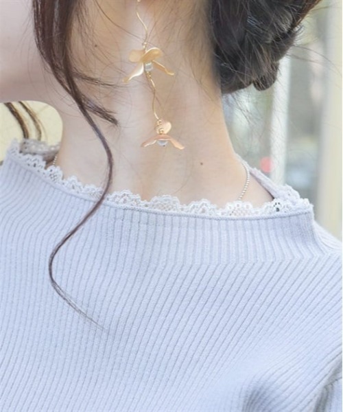 axes femme（アクシーズファム）の「連ボタン袖レースニットプルオーバー（ニット/セーター・レディース・グレー/ホワイト/ピンク/ネイビー・FREE）」の13枚目の写真