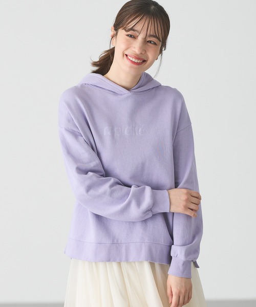 Honeys(ハニーズ)の「ロゴゆるパーカー(パーカー・レディース・オフホワイト/ブルー/ブラック/パープル・L/M/S)」の13枚目の写真