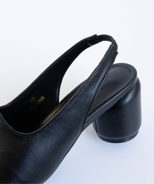 Fabby fabby（ファビィーファビィー）の「ラウンドスクエアバックストラップパンプス（パンプス・レディース・ブラック/シルバー/ゴールド/ワインレッド・SMALL/MEDIUM/LARGE）」の16枚目の写真