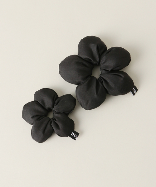 heyep（ヘイップ）の「HEYEP/ヘイップ Flower Scrunchie 2 Piece Set
