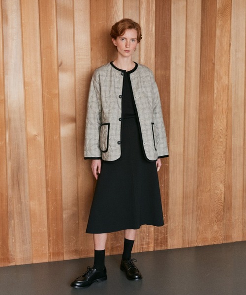 LAVENHAM(ラベンハム)の「Button Front Cornard Jacket Womens / ボタン フロント コナード ジャケット ウィメンズ(その他アウター・レディース・ブラック系その他/ベージュ・8/10/12/6/14)」の3枚目の写真