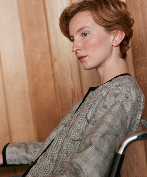 LAVENHAM(ラベンハム)の「Button Front Cornard Jacket Womens / ボタン フロント コナード ジャケット ウィメンズ(その他アウター・レディース・ブラック系その他/ベージュ・8/10/12/6/14)」の10枚目の写真