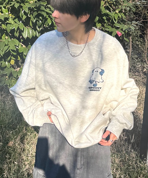 ILL'S(イルズ)の「ビリヤード / GHOST / フラワー PTトレーナー 発泡プリント サガラ刺繍 ビッグシルエット クルーネックプルオーバースウェット メンズ レディース(スウェット・メンズ・ホワイト系その他/サックスブルー系/ホワイト系その他3/ブラック系その他4/ピンク系その他2/ブラック系その他2/ブラック系その他/ホワイト系その他2/ホワイト系その他4/ブラック系その他3・M/L)」の4枚目の写真
