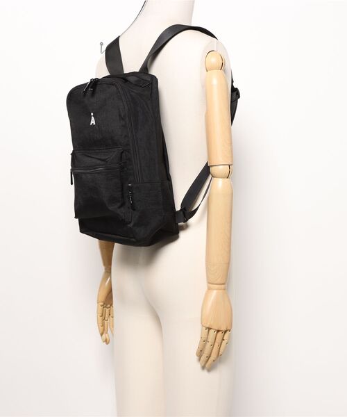 バックパック・リュック EE Logo Knapsack Black KNAPSACK（バックパック/リュック）｜X-girl（エックスガール