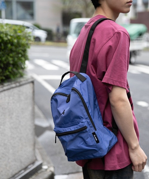 ALAND(エーランド)の「【UNISEX】ALAND/Aロゴバックパック(バックパック/リュック・レディース・ブラック/ブルー/アイボリー・FREE)」の1枚目の写真