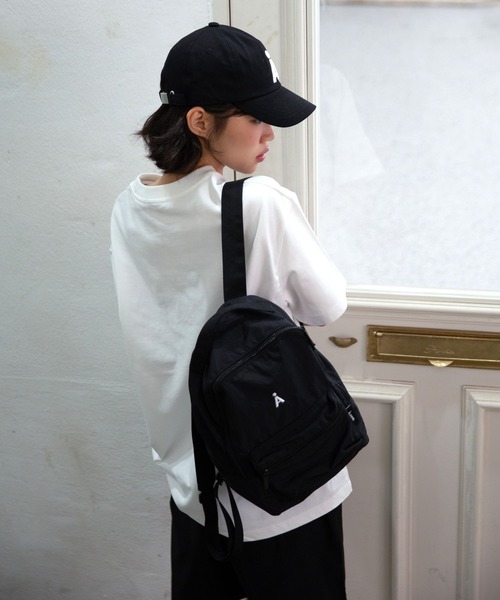 ALAND(エーランド)の「【UNISEX】ALAND/Aロゴバックパック(バックパック/リュック・レディース・ブラック/ブルー/アイボリー・FREE)」の7枚目の写真