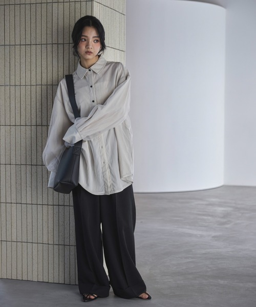 feepur(フェピュール)の「チュールドッキングオーバーシャツ(シャツ/ブラウス・レディース・アイボリー/ブラック・MEDIUM)」の3枚目の写真