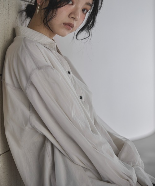 feepur(フェピュール)の「チュールドッキングオーバーシャツ(シャツ/ブラウス・レディース・アイボリー/ブラック・MEDIUM)」の10枚目の写真