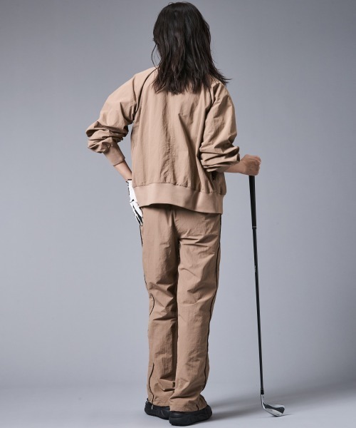 CHIC STYLE（シックスタイル）の「配色ラインパンツ＜大きいサイズ有＞シックスタイルゴルフ（その他パンツ・レディース・モカ/ブラック・5L/4L/3L/LL/L/M）」の3枚目の写真