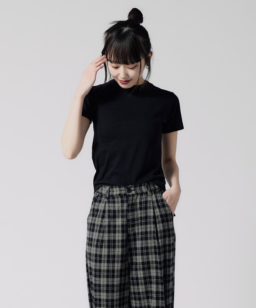 Chick（チック）の「Basic Tight CHIBI T-shirt / ベーシック タイトシルエットチビTシャツ 2026年春夏（Tシャツ/カットソー・レディース・ライトブルー/ブラック/ホワイト/ライトピンク/ライトイエロー・FREE）」の18枚目の写真