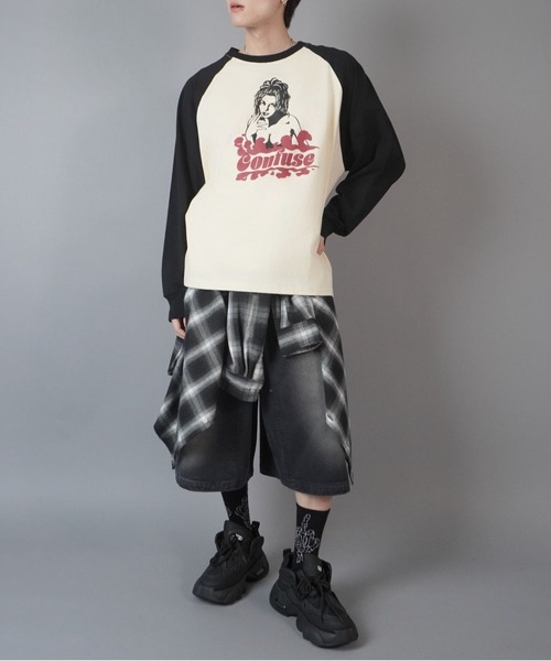 SPINNS(スピンズ)の「ラグラン長袖ロンT/ガールデザイン(Tシャツ/カットソー・メンズ・ホワイト系その他/ホワイト系その他2/ホワイト系その他3・ONESIZE)」の11枚目の写真