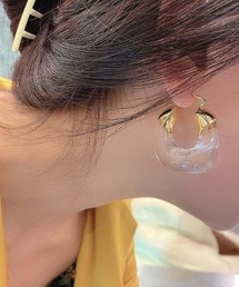ボリュームクリアフープピアス