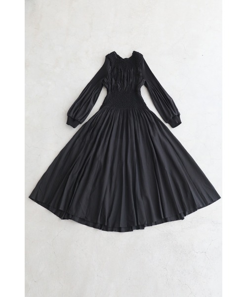 cawaii(カワイイ)の「(黒)伸びやかなウエストのシャーリングロングワンピース(Tシャツ/カットソー・レディース・ブラック・FREE)」の5枚目の写真