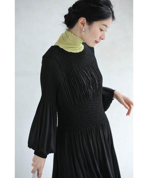 cawaii(カワイイ)の「(黒)伸びやかなウエストのシャーリングロングワンピース(Tシャツ/カットソー・レディース・ブラック・FREE)」の18枚目の写真