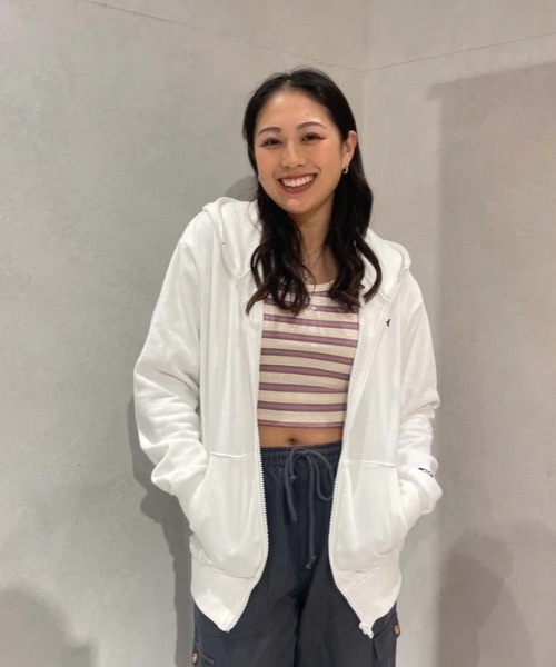 ROXY(ロキシー)の「OUR STYLE FLOW ZIP /ロキシーロゴバックプリントジップアップパーカー(スウェット・レディース・ホワイト/ブラウン/ブラック・MEDIUM/LARGE)」の13枚目の写真