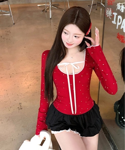 kirakiraShop（キラキラショップ）の「フロント リボン 深Uネック トップス（Tシャツ/カットソー・レディース・レッド/グレー/ベージュ・FREE）」の16枚目の写真
