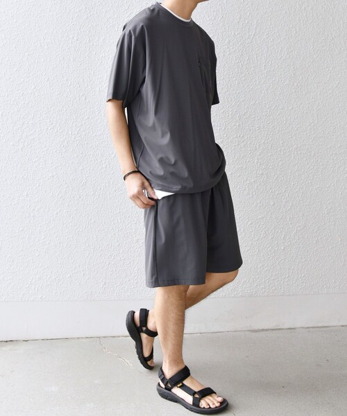 SHIPS any（シップス エニィ）の「【WEB限定】SHIPS any:〈接触冷感〉ストレッチ ナイロン リラックス Tシャツ(セットアップ対応)◇（Tシャツ/カットソー・メンズ・ダークグレー/ブラック/トップグレー・MEDIUM/LARGE/X-LARGE）」の10枚目の写真