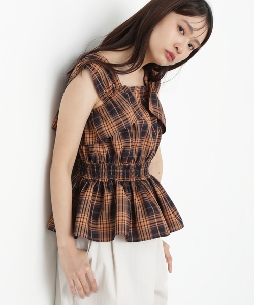 N.(N. Natural Beauty Basic)(エヌエヌナチュラルビューティーベーシック)の「チェックペプラムブラウス(シャツ/ブラウス・レディース・ブラウン/ブラック/オレンジ・MEDIUM)」の3枚目の写真