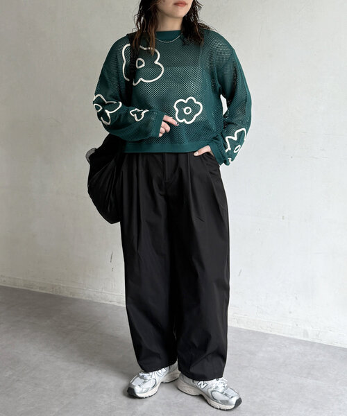 CPCM（シーピーシーエム）の「コード刺繍花柄メッシュニット（ニット