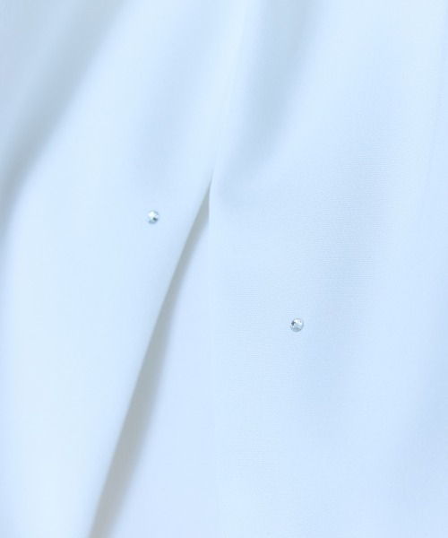 marun(マルン)の「<大きいサイズ>ビジュー付リボンタイブラウス marun(シャツ/ブラウス・レディース・サックスブルー/ピンク/ホワイト・LL/3L/4L/5L/L)」の17枚目の写真