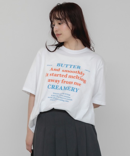 HEILIS(ヘイリス)の「ロゴプリントオーバーサイズTシャツ/ホワイト ネイビー オフ グラフィック 韓国 半袖 ビッグサイズ ユニセックス ノームコア シティガール シンプル カットソー(Tシャツ/カットソー・レディース・オフホワイト/ネイビー・FREE)」の5枚目の写真