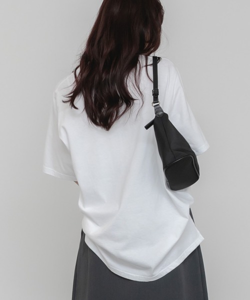 HEILIS(ヘイリス)の「ロゴプリントオーバーサイズTシャツ/ホワイト ネイビー オフ グラフィック 韓国 半袖 ビッグサイズ ユニセックス ノームコア シティガール シンプル カットソー(Tシャツ/カットソー・レディース・オフホワイト/ネイビー・FREE)」の8枚目の写真
