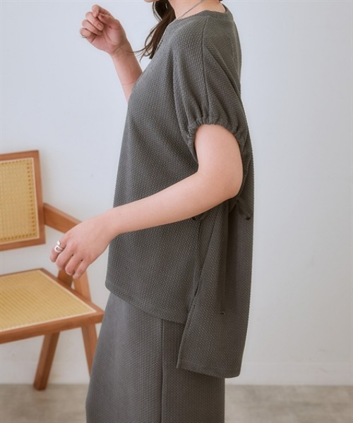 nissen（ニッセン）の「ふくれジャガードセットアップ(袖口リボントップス＋タイトスカート)（Tシャツ/カットソー・レディース・モカ/カーキ/ブラック/チャコールグレー・3L/S/LL/L/M）」の16枚目の写真