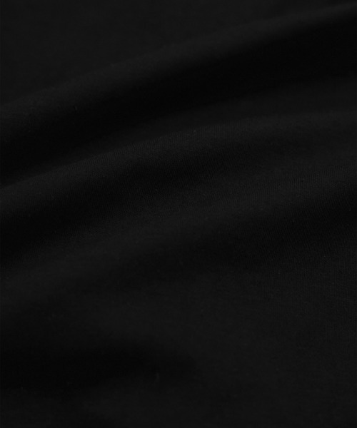 le cercle ADAM ET ROPE'(ルセルクルアダムエロペ)の「【UVケア】タックVネックTシャツ(Tシャツ/カットソー・レディース・イエロー系その他2/ブラック/ホワイト・FREE)」の19枚目の写真